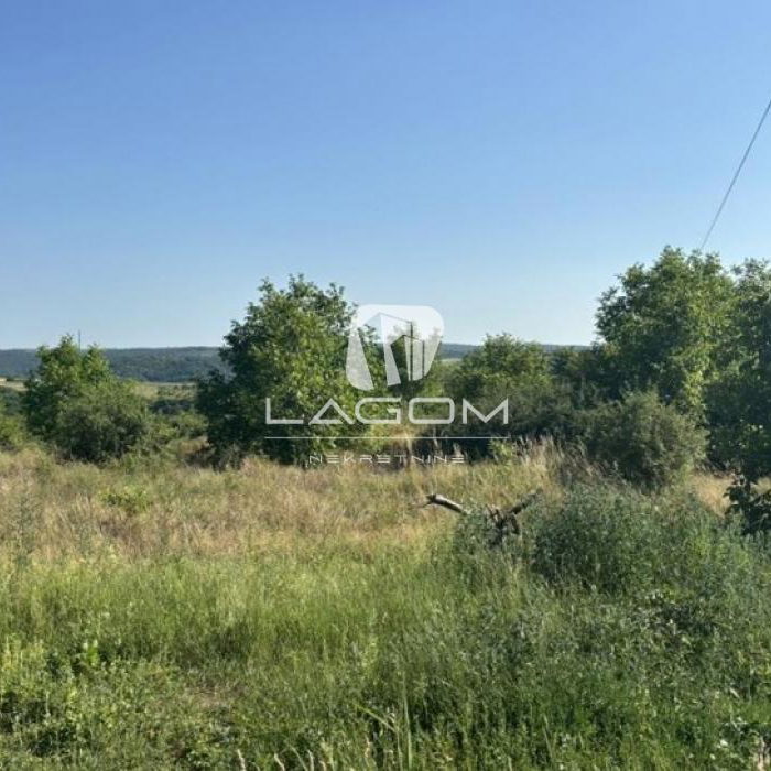 Plac Prodaja Beograd Resnik 1994 m2