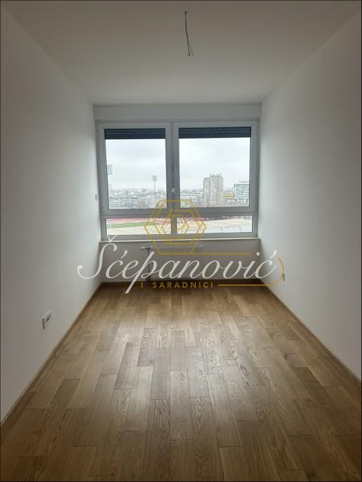 Stan Izdavanje Novi Sad  108 m2