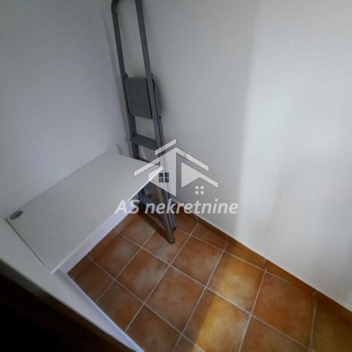Stan Izdavanje Beograd Hram Svetog Save 172 m2