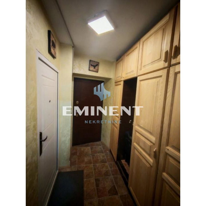 Trosoban stan na prodaju, Centar, Kopaonik, 90m², 420.000 €