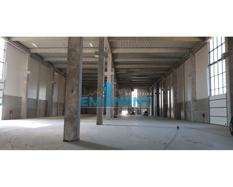 Lokal Prodaja Stara Pazova  4500 m2