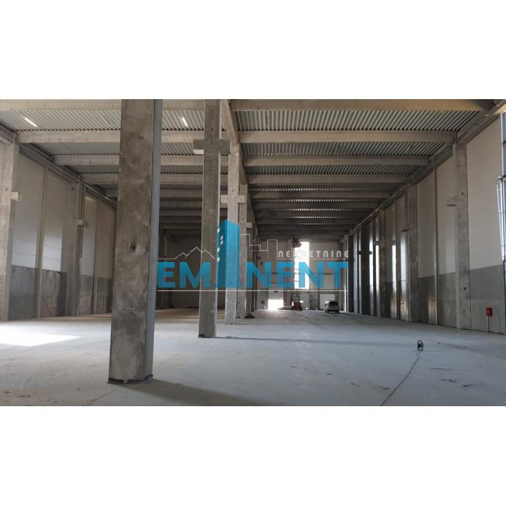 Lokal Prodaja Stara Pazova  4500 m2