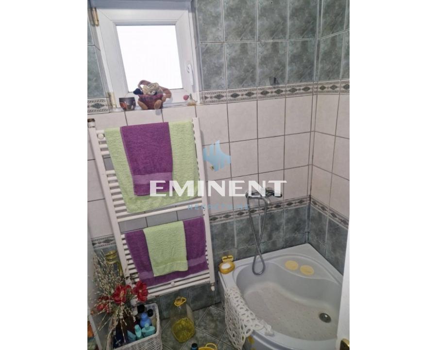 Kuća Prodaja Beograd Altina 219 m2