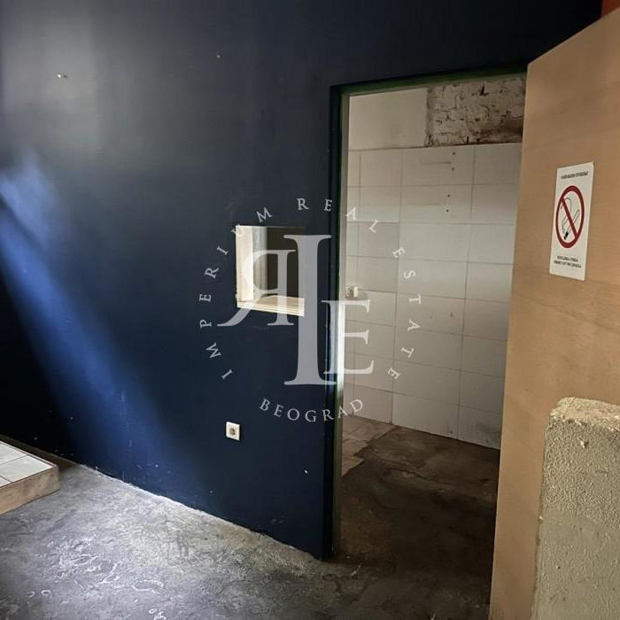 Lokal za izdavanje, Cara Dušana, Beograd, 88m², 2.500 €/mes