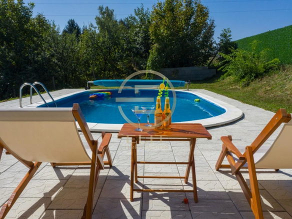 Kuća Prodaja Novi Sad Alibegovac 212 m2