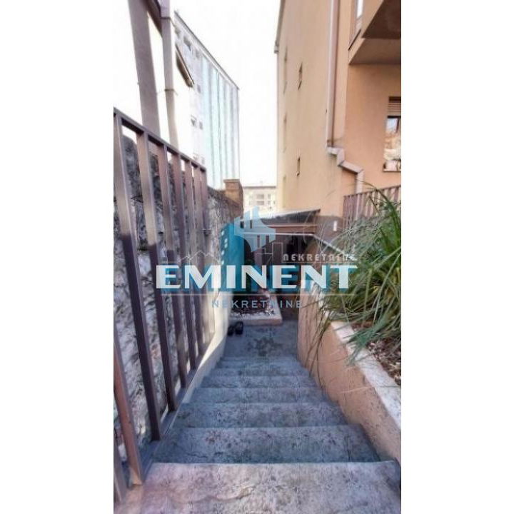 Lokal Prodaja Beograd Crveni Krst Vračar 28 m2