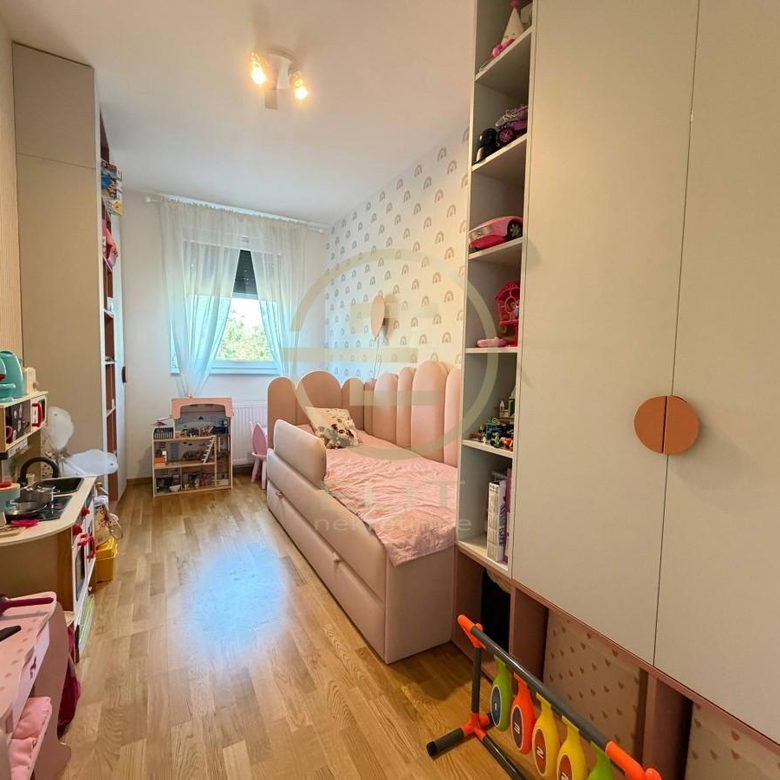 Četvorosoban stan na prodaju, Telep, Novi Sad, 77m², 265.000 €