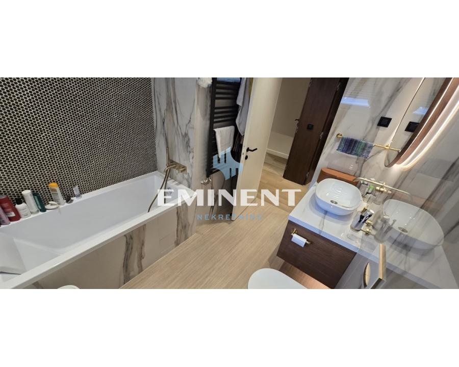 stanovi-izdavanje-wOp8WjbiG3 Četvorosoban stan na prodaju, Dedinje, Beograd, 120m², 530.000 €