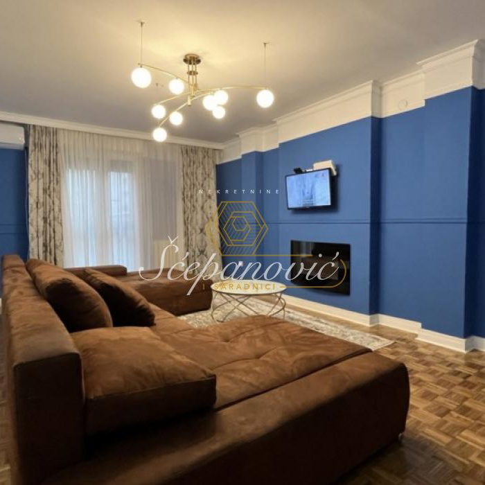 Stan Prodaja Novi Sad  96 m2