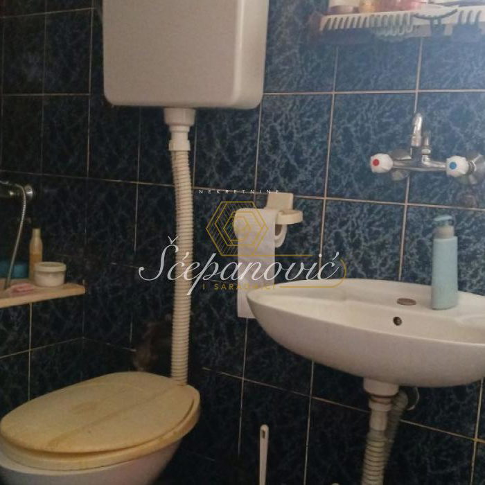 Kuća na prodaju, Ledinci, Novi Sad, 73m², 120.000 €
