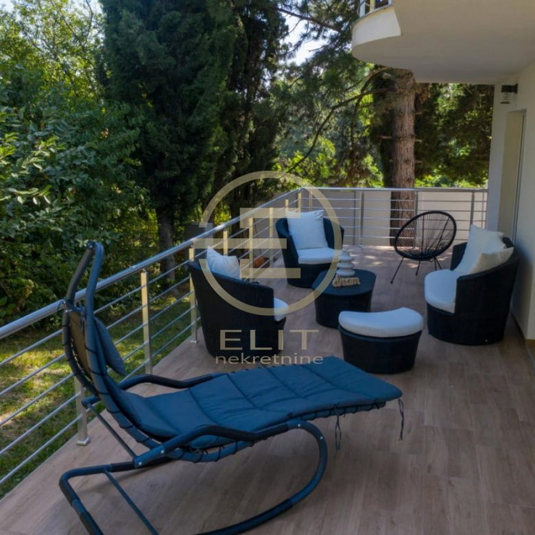 Kuća Prodaja Novi Sad Alibegovac 212 m2