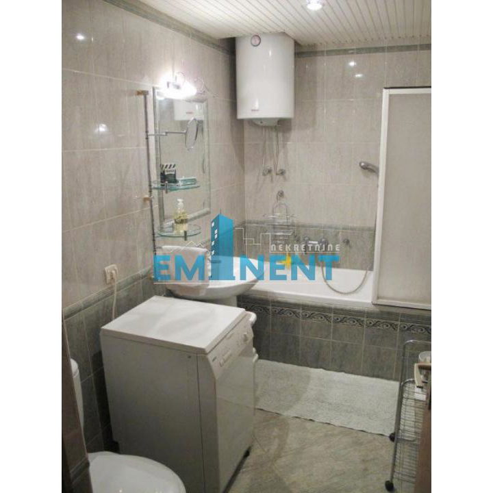 Stan Izdavanje Beograd  90 m2
