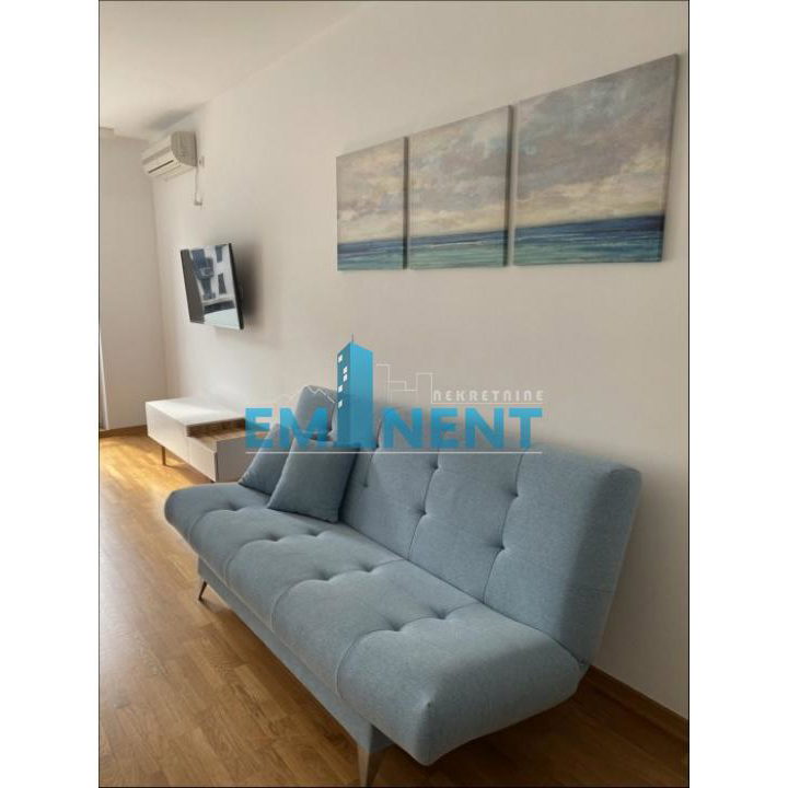 Stan Izdavanje Beograd  36 m2