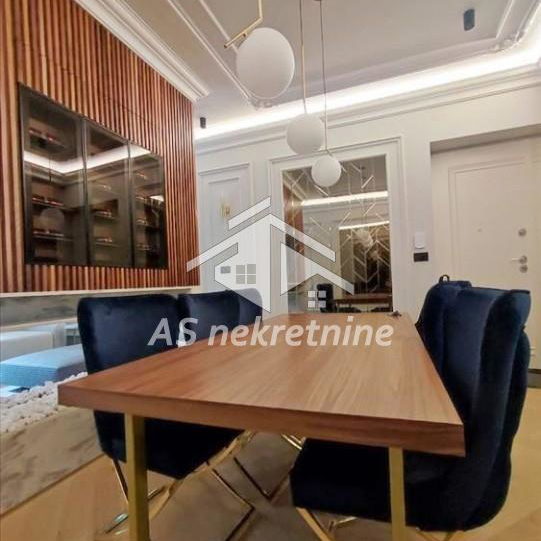 Četvorosoban stan na prodaju, Krunska, Beograd, 100m², 530.000 €
