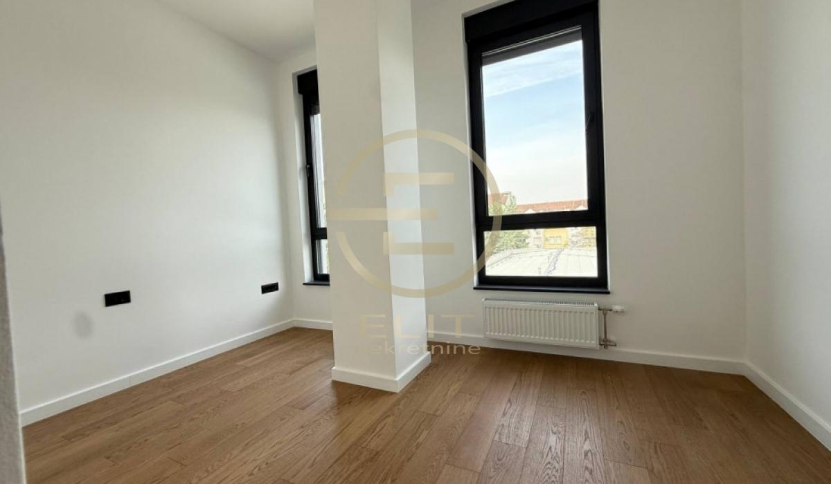 Četvorosoban stan na prodaju, Grbavica, Novi Sad, 98.51m², 325.000 €
