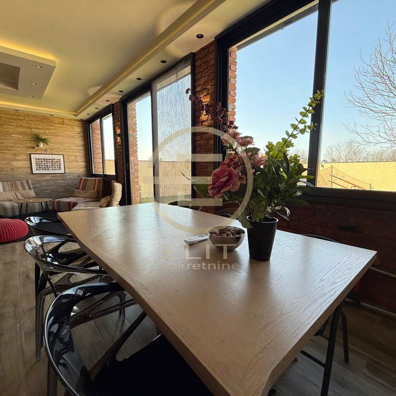 Kuća na prodaju, Petrovaradin, Novi Sad, 165m², 365.000 €