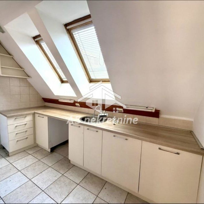 Višesoban stan na prodaju, Kalenić Pijaca, Beograd, 207m², 690.000 €
