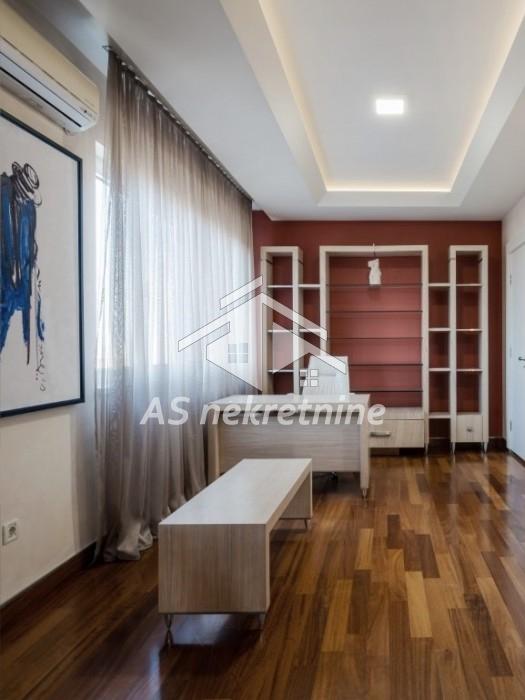 Stan Prodaja Beograd Banovo Brdo 150 m2