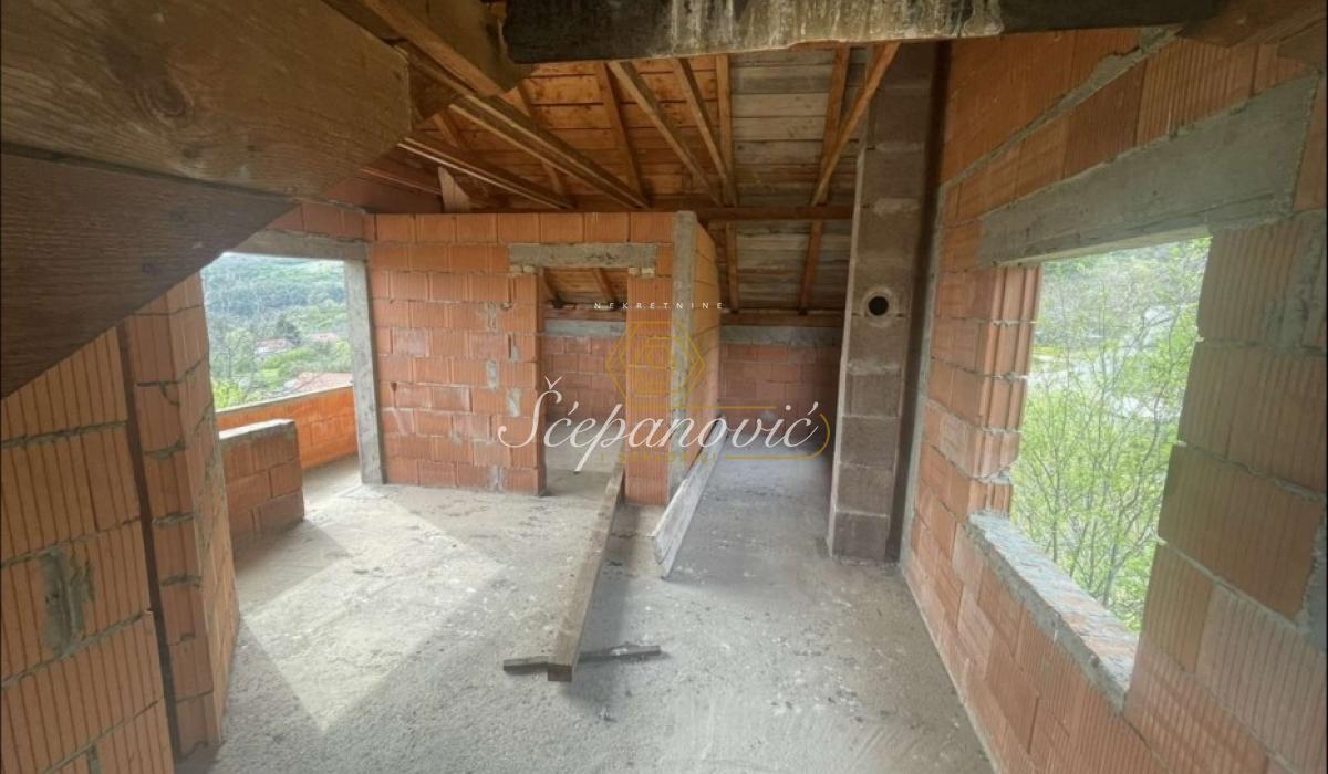 Kuća Prodaja Irig  140 m2