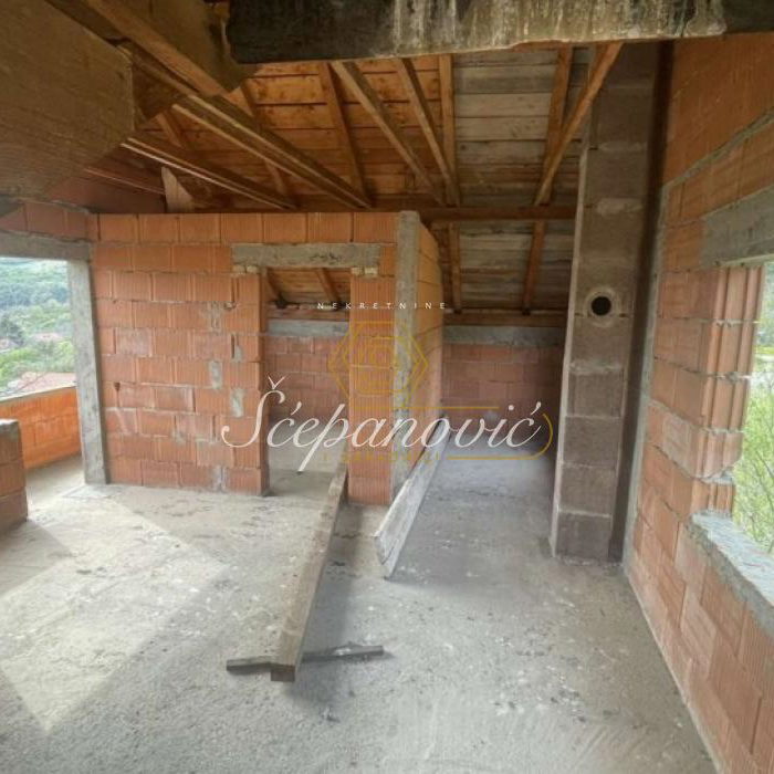 Kuća Prodaja Irig  140 m2