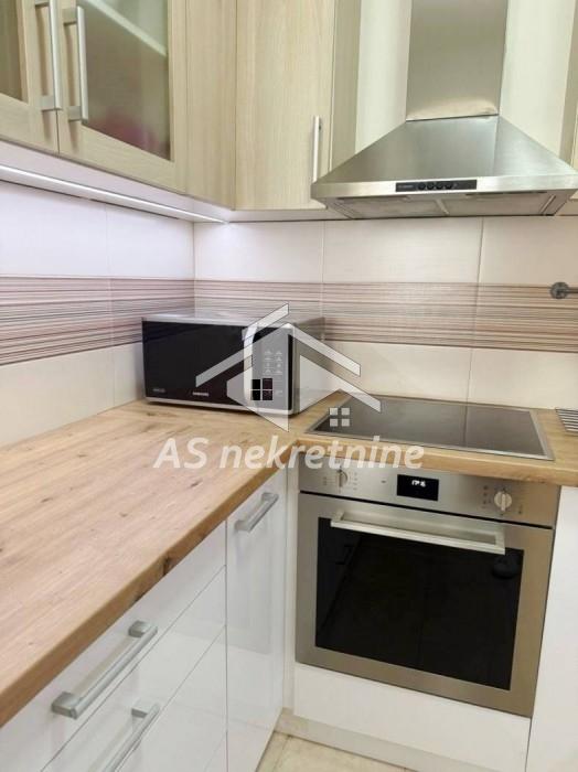 Stan Izdavanje Beograd Stan Izdavanje Beograd Hram Svetog Save 106 m2