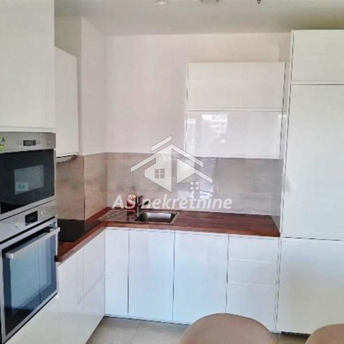 Stan Izdavanje Beograd  60 m2