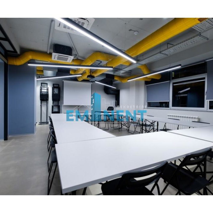 Lokal Izdavanje Beograd Banovo Brdo 311 m2