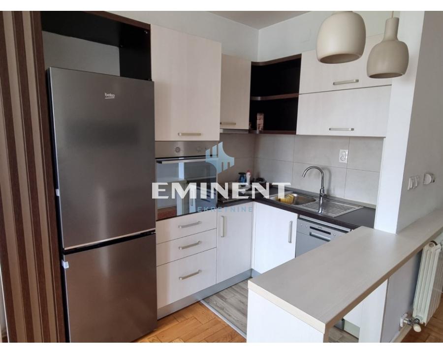 Stan Izdavanje Beograd Stan Izdavanje Beograd Dimitrija Tucovića 30 m2