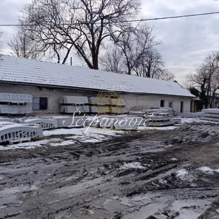 Lokal Izdavanje Sombor  296 m2