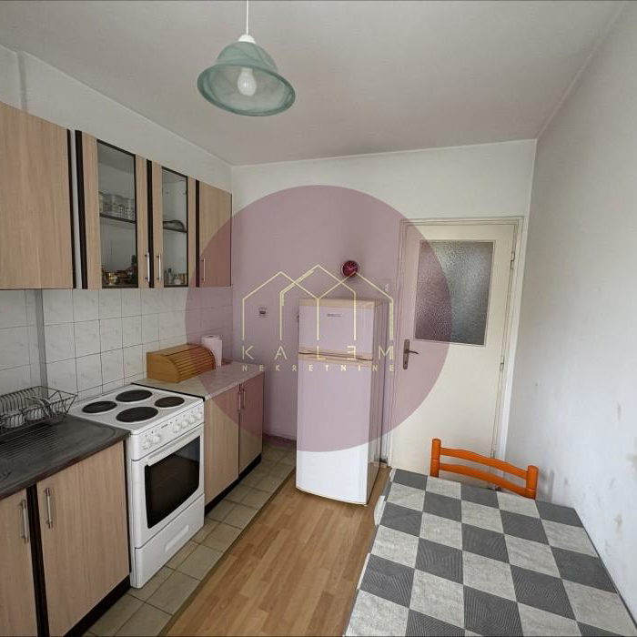 Stan Prodaja Beograd Karaburma 53 m2