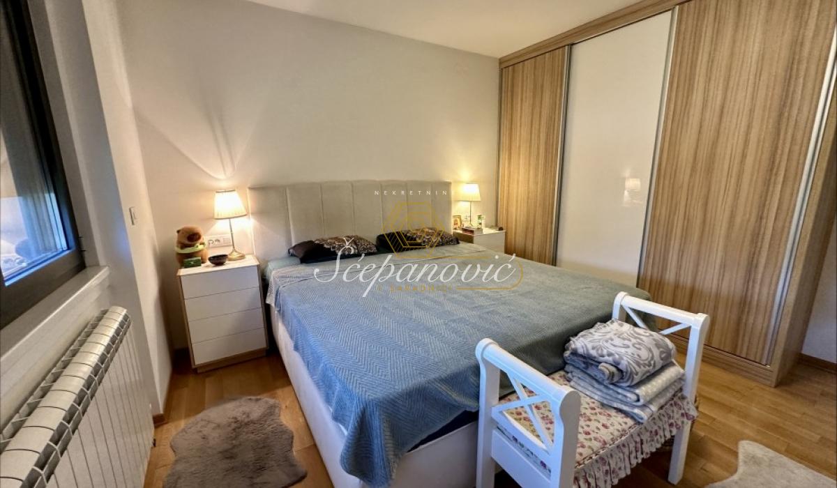stanovi-prodaja-JQt7DnjWyz Kuća Prodaja Sremska Mitrovica 135 m2