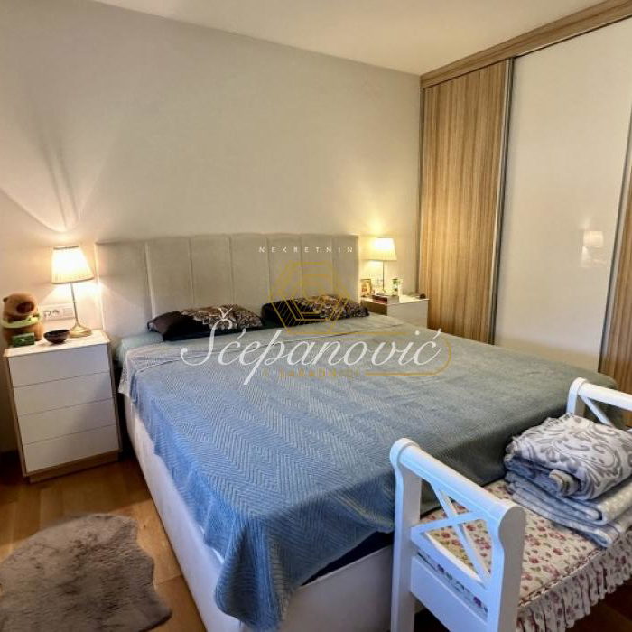 Kuća Prodaja Sremska Mitrovica  135 m2