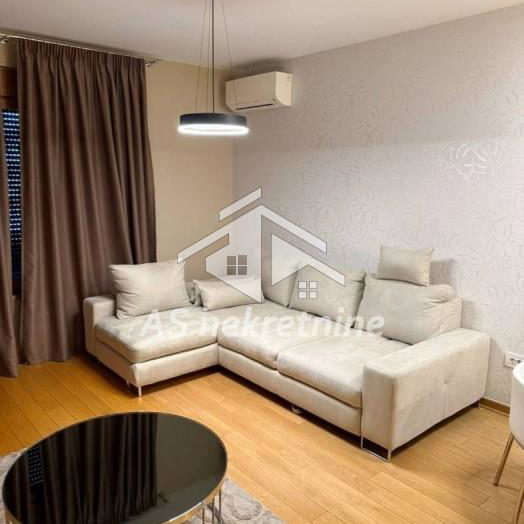 Stan Izdavanje Beograd Južni Bulevar 55 m2