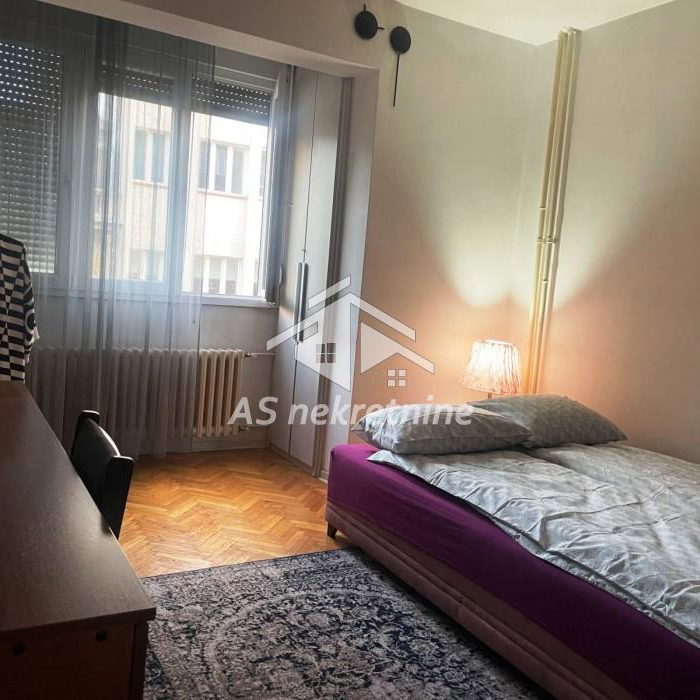 Trosoban stan za izdavanje, Pravni Fakultet – Vračar, Beograd, 70m², 1.300 €/mes