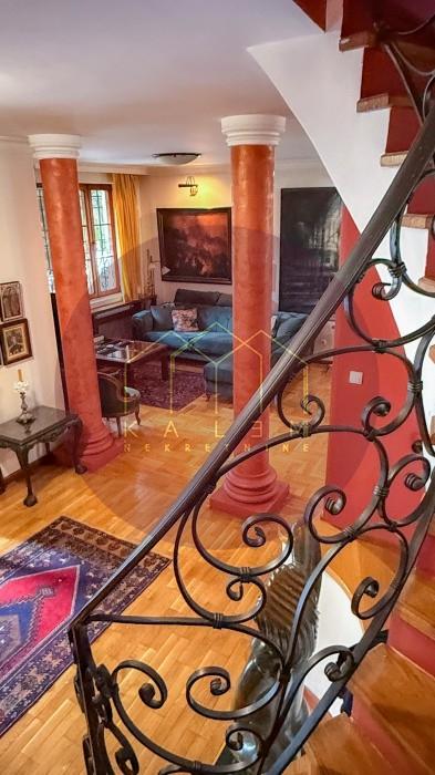 stanovi-prodaja-Q6Ci1MJiCF Kuća Prodaja Beograd FON 377 m2