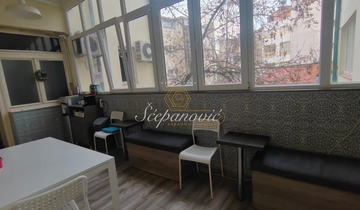 Višesoban stan na prodaju, Centar, Novi Sad, 155m², 500.000 €