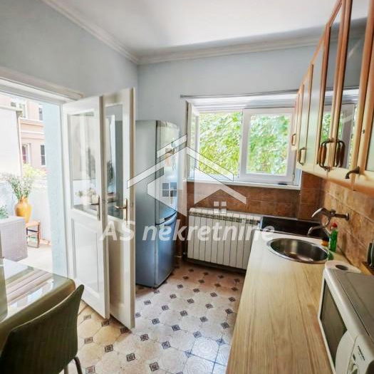 Jednosoban stan za izdavanje, Slavija, Beograd, 44m², 600 €/mes