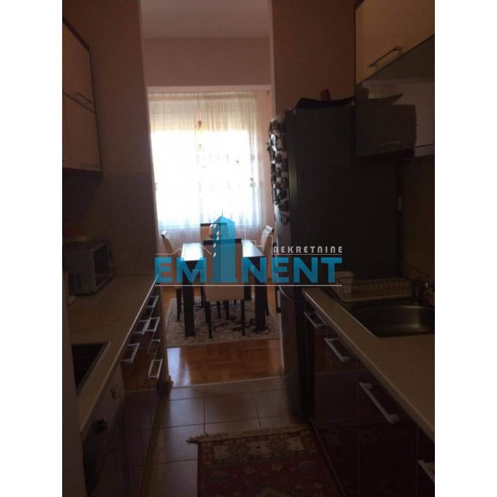 Stan Izdavanje Beograd Denkova Bašta 56 m2