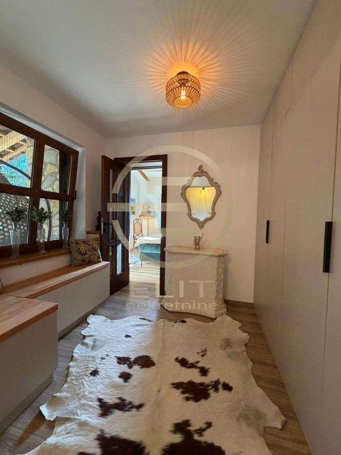 stanovi-prodaja-Xf3vmkjC6u Kuća na prodaju, Čerević, Beočin, 3093m²