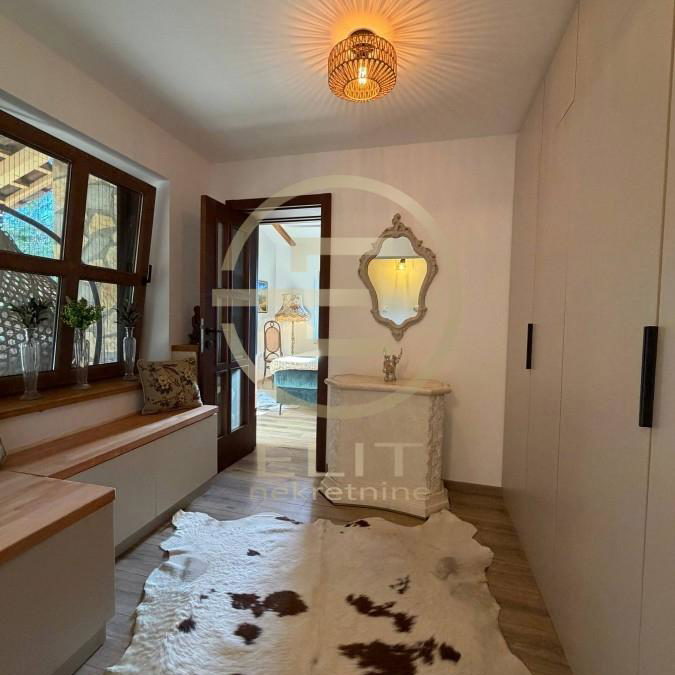 Kuća na prodaju, Čerević, Beočin, 3093m²