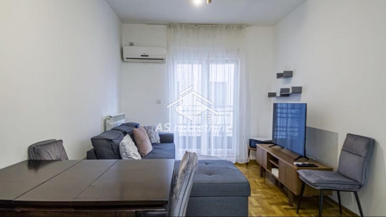 Dvosoban stan za izdavanje, Vukov Spomenik, Beograd, 42m², 700 €/mes