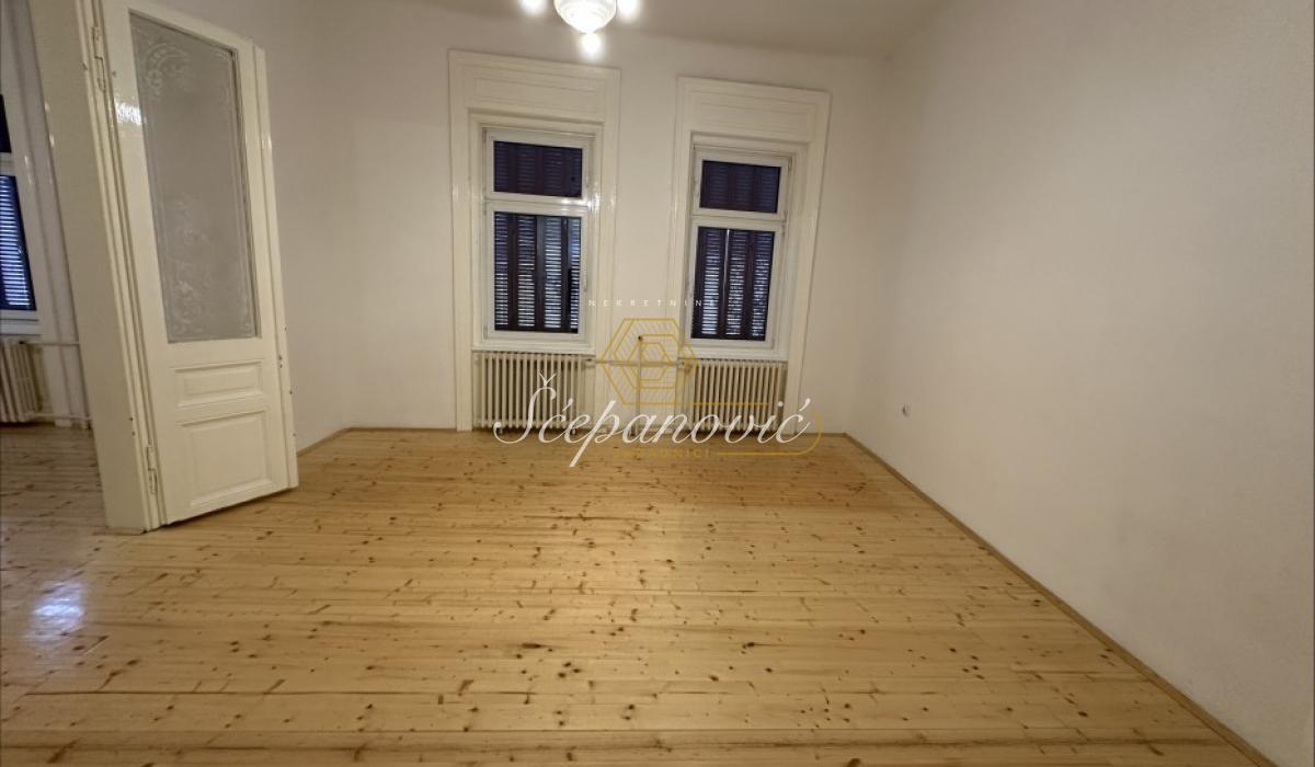 Kuća Izdavanje Novi Sad Kuća Izdavanje Novi Sad 281 m2