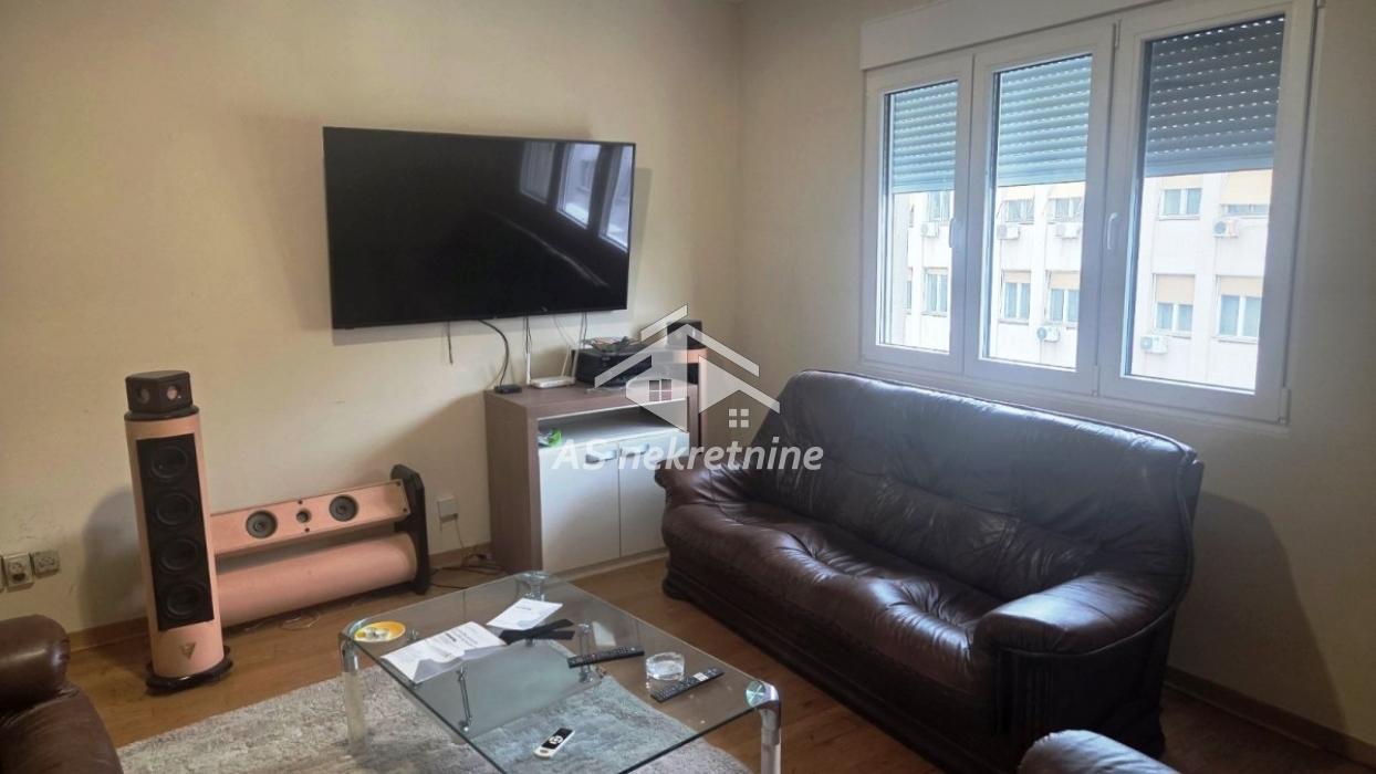 Stan Izdavanje Beograd Skupština 65 m2