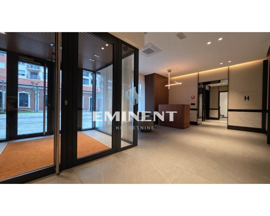 Trosoban stan na prodaju, Bulevar Kralja Aleksandra, Beograd, 94m², 521.700 €