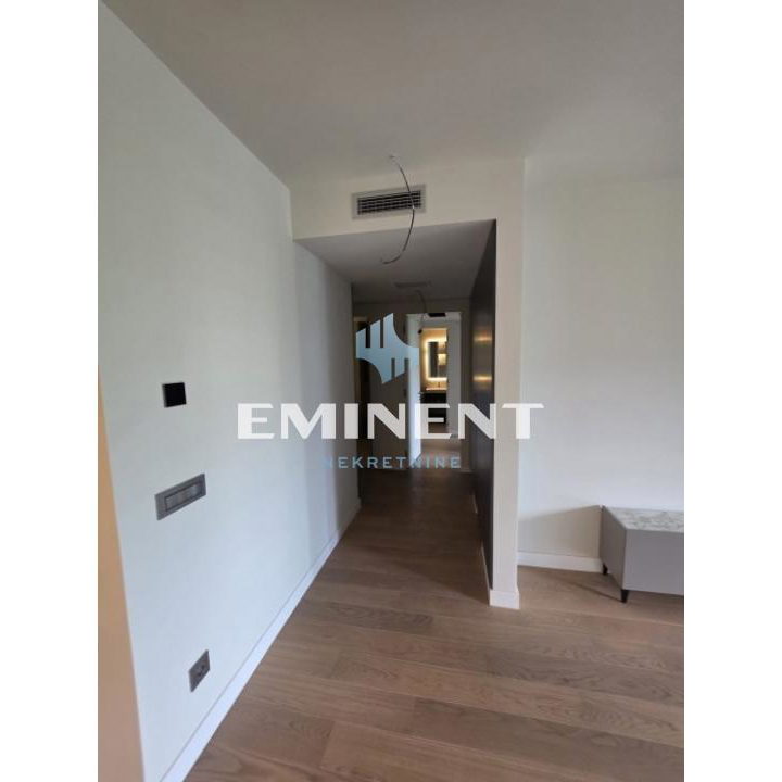 Stan Izdavanje Beograd Blok 65 80 m2