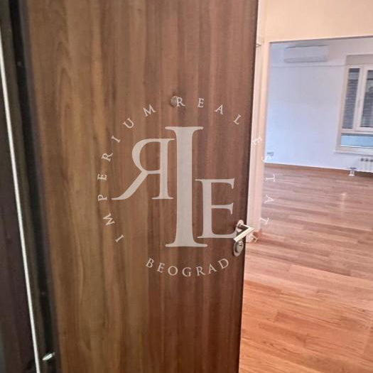 Dvosoban stan na prodaju, Tošin Bunar, Beograd, 70m², 279.600 €