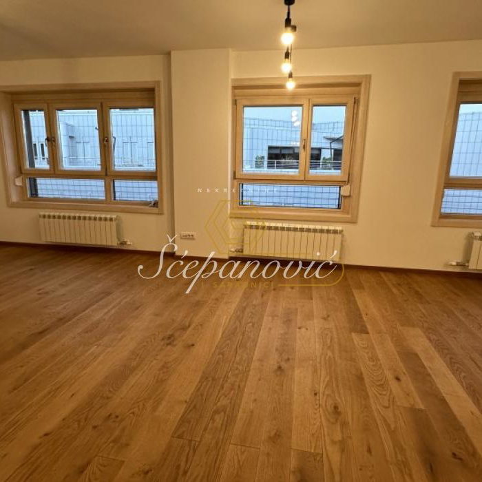 Stan Prodaja Beograd Hram Svetog Save 128 m2
