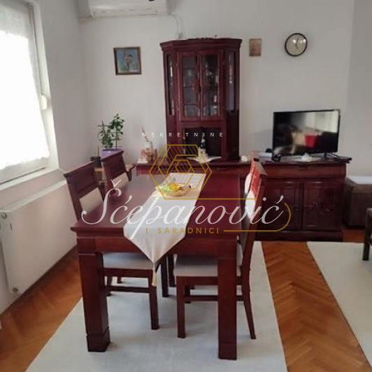 Stan Prodaja Novi Sad  45 m2