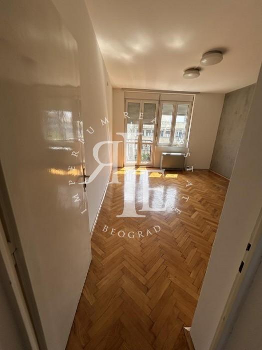 Stan Prodaja Beograd Cara Dušana 67 m2