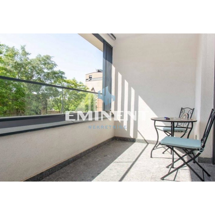 Stan Izdavanje Beograd Blok 65 56 m2